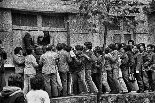 《中国人的40年》:用图片记录改革开放40年
